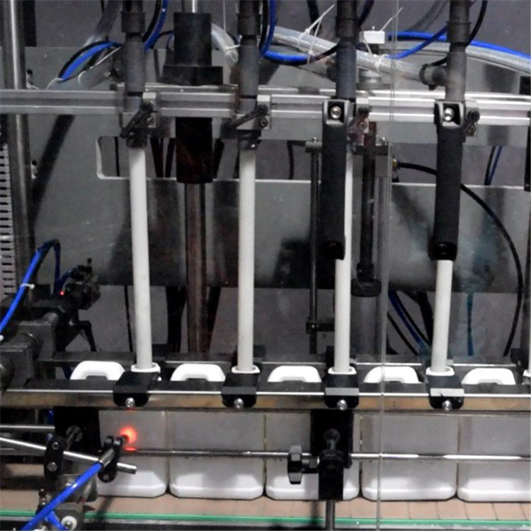 masina de umplere a lichidului coroziv