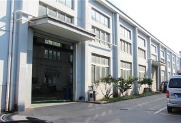 spectacol din fabrică