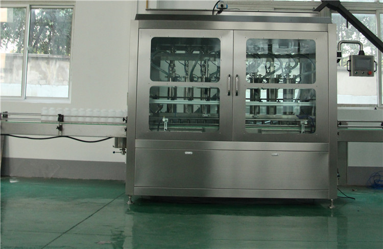 masina de umplere ketchup