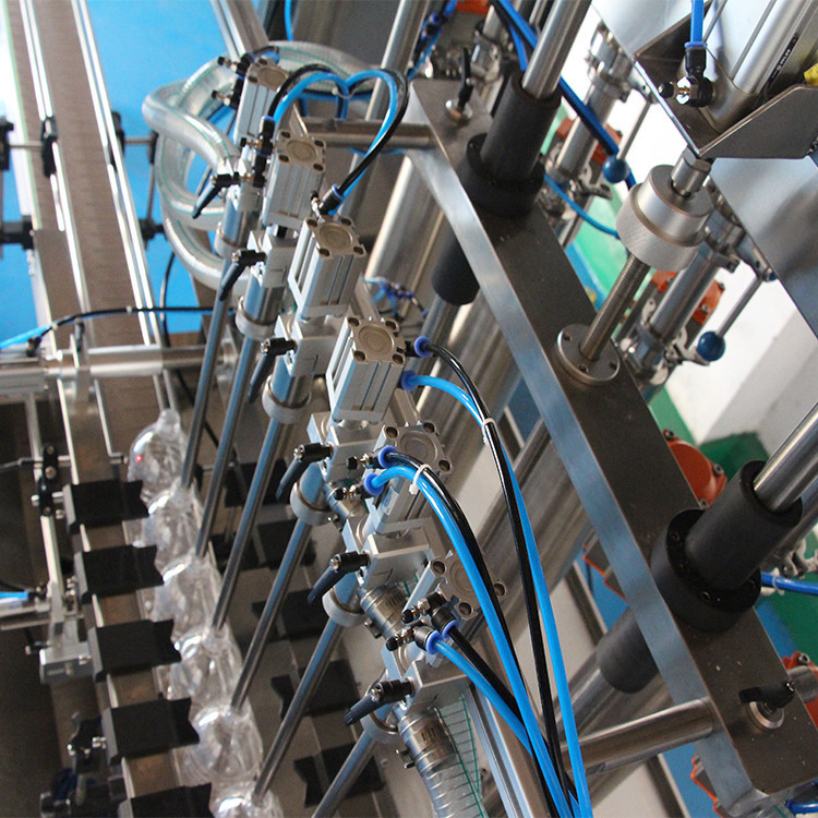 masina de umplere cu ulei